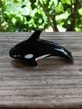 Vintage 80s San Antonio Sea World Shamu Killer Whale Ceramic Figurine
